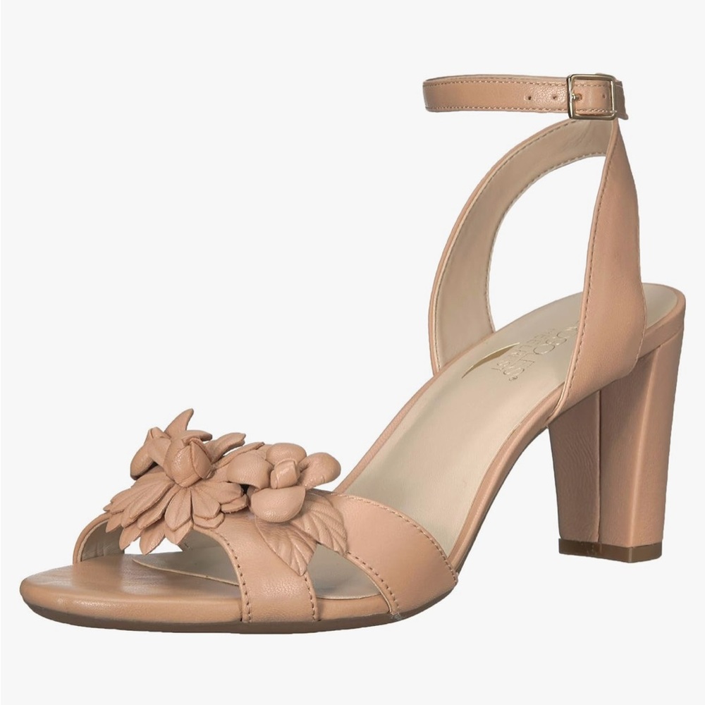 AEROSOLES Light Tan Leather Block Heel Sandals with Ankle Strap